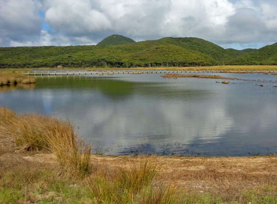 Lake Waitahora 