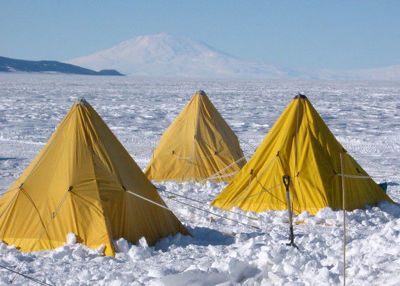 TentsinAntarctica