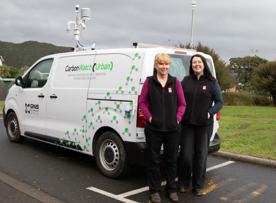 CarbonWatch-Urban mobile lab