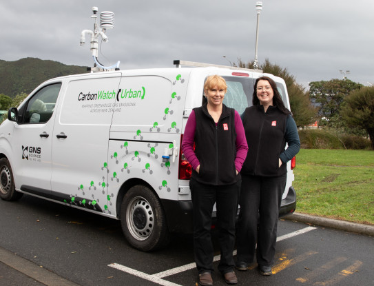 CarbonWatch-Urban mobile lab