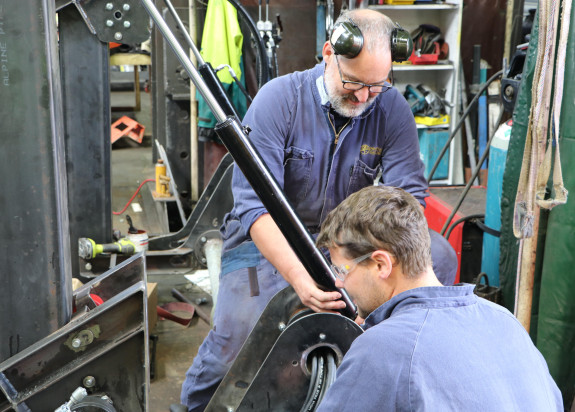 SWAIS2C Adam Rutten and Darcy Mandeno work on a piece of lifting equipment for the drill site Websters SWAIS drilling Dec 22 22Credit Ryan Willoughby